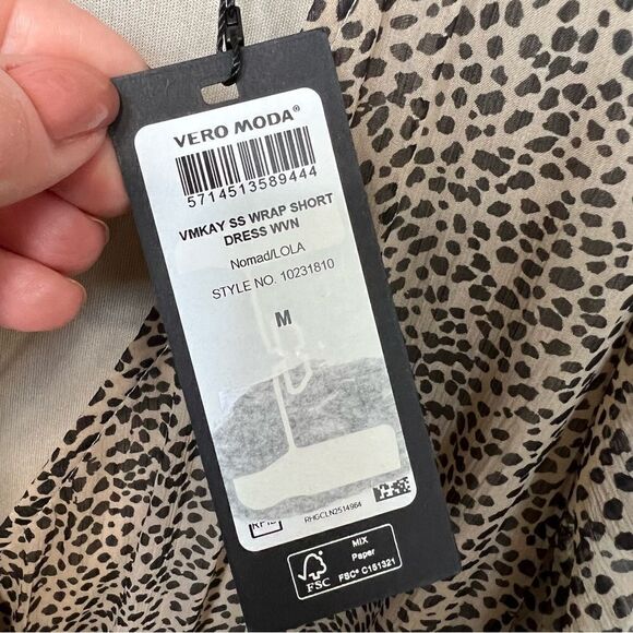 NWT ASOS Vero Moda Wrap Dress Nomad Lola Leopard Cheetah Sz Medium Animal Print - Picture 5 of 11